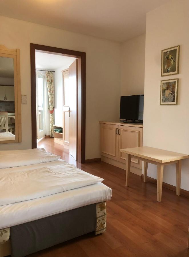 Appartement Tschivon Schenna Luaran gambar